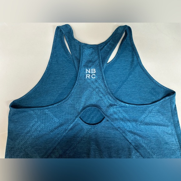 New Balance Athletic Tank - Picture 4 of 5